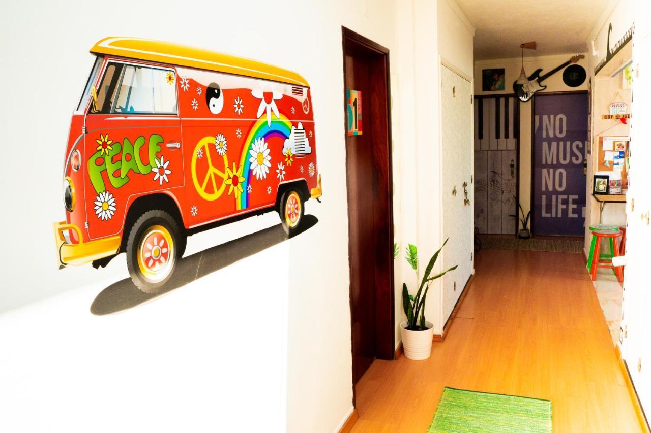 Paz & Amor Guest House - Peace & Love Nazaré Esterno foto